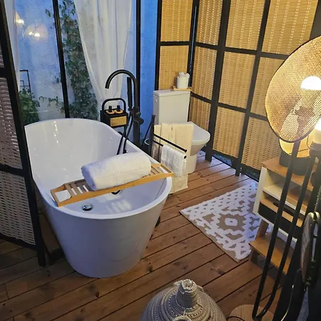 L Orangerie De Casaoma