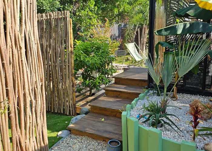 Tente de luxe L Orangerie De Casaoma *